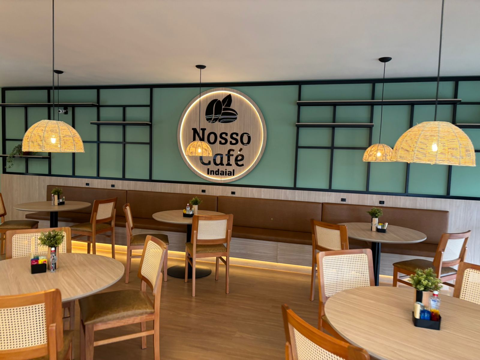 Ambiente interno do Nosso Café